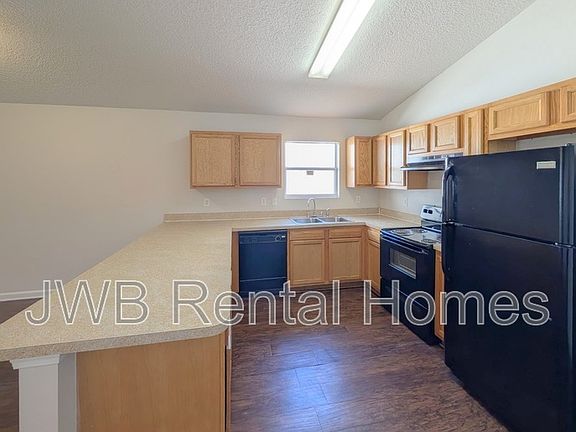 3rd image of 8526 Kona Ave