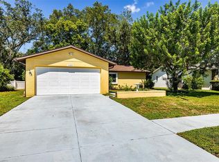 11105 Rollingwood Dr, Port Richey, FL 34668