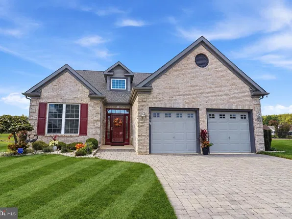 95 Wishing Well Ln, Sewell, NJ 08080