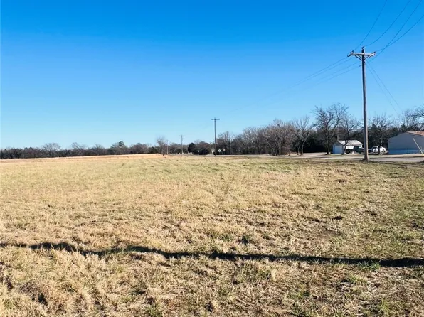 S Elwood Ave, Mounds, OK 74047