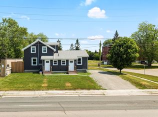 865 Simcoe St S #2, Oshawa, ON L1H 4K8