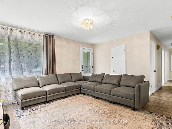 3rd image of 30 Tilipe Rd #Basement
