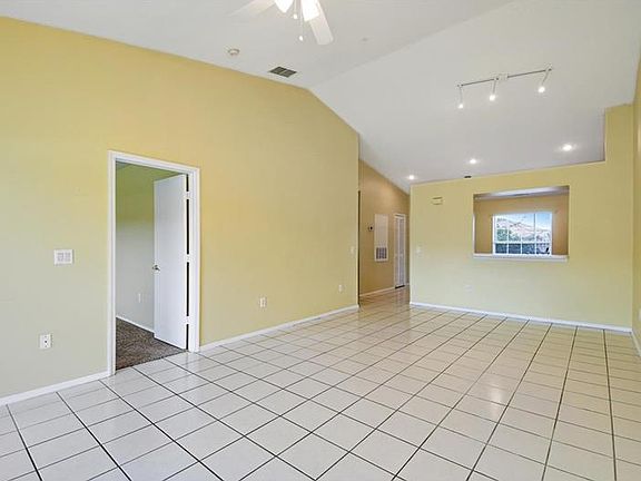 4th image of 13312 Fairway Glen Dr APT 204