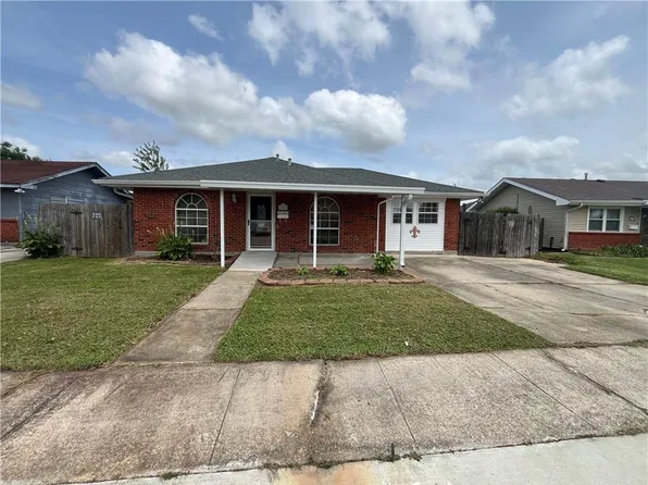 405 Cherrywood Dr, Gretna, LA 70056