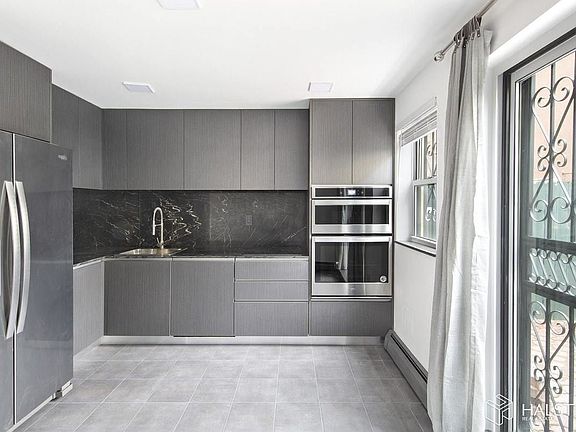 5th image of 300 W 138th St #2577A