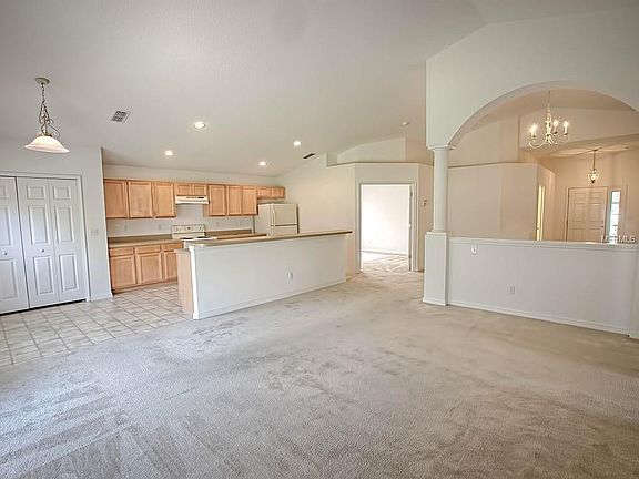 5th image of 2336 Barons Ct