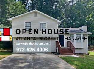 3684 Ferncliff Rd, Snellville, GA 30039