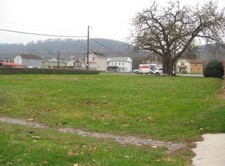 2505 7th Ave, Beaver Falls, PA
