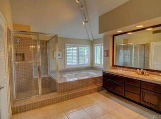 16 Sembrado, Rancho Santa Margarita, CA 92688