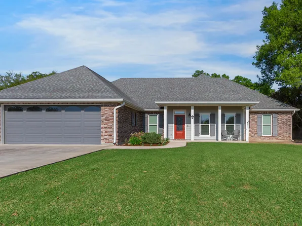 707 Astor Place Dr, New Iberia, LA 70563