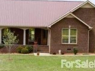 1205 Arnold Farm Rd, Winchester, TN 37398
