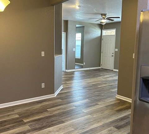 3rd image of 3601 Ponderosa Ct Unit 8