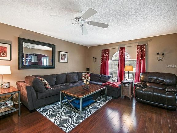 3rd image of 30551 Birdhouse Dr