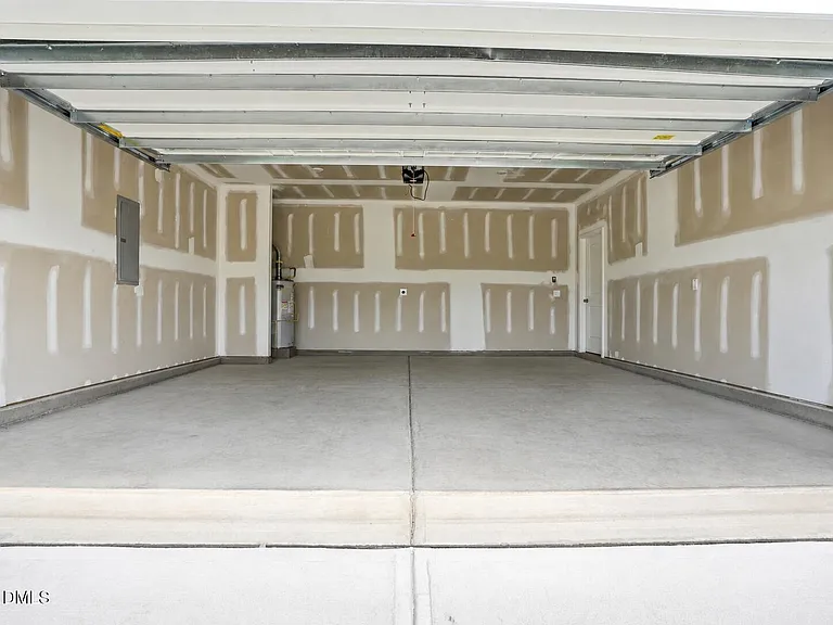 544 Tanner Lake Ln — Photo 33