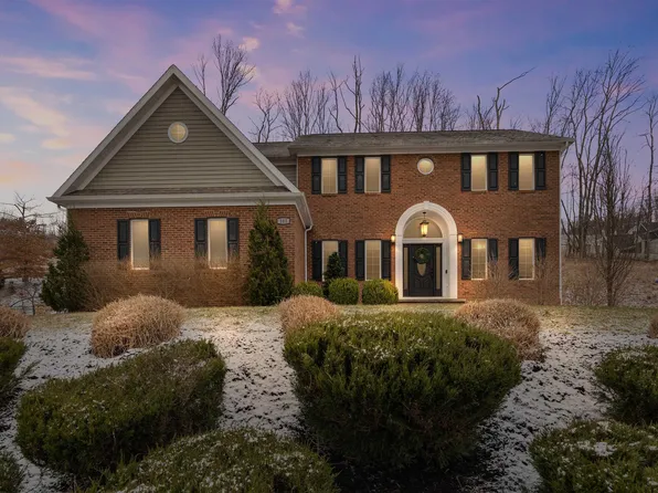 103 Walnut Creek Dr, Morgantown, WV 26508