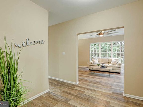 5th image of 108 N Ingram Ct