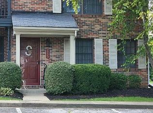 2229 Buckingham Sq, Maysville, KY 41056