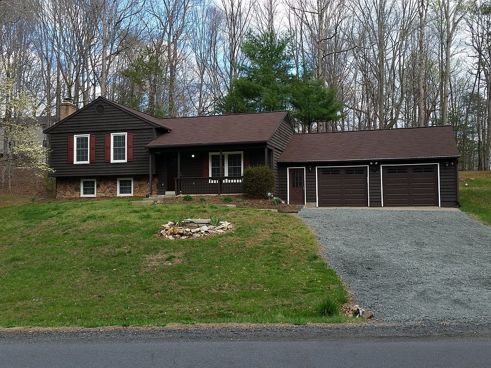 1st image of 14799 Alps Dr