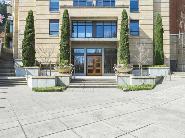 2351 NW Westover Rd Unit 1002, Portland, OR 97210