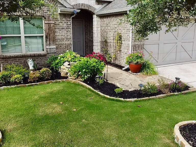 3728 Holly Brook Dr — Photo 5