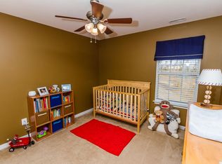8709 Hollyhedge Ln, Mechanicsville, VA 23116