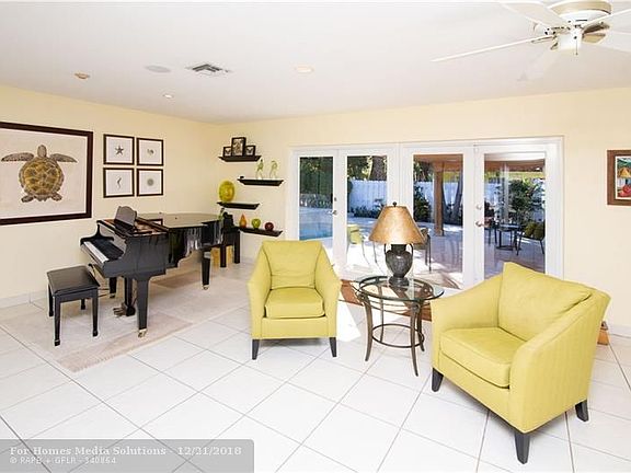 2nd image of 252 Allenwood Dr