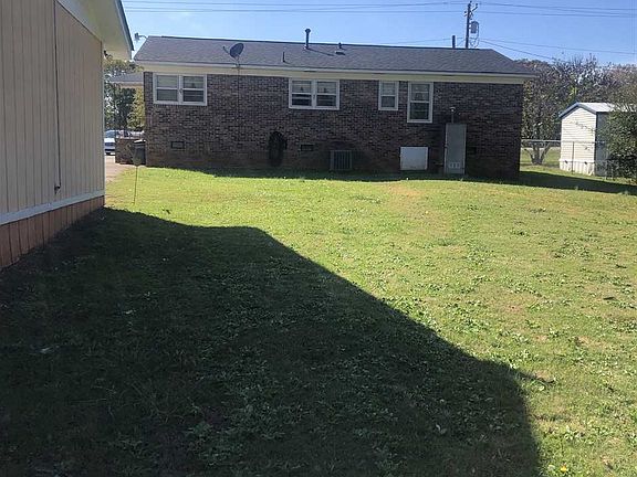 2nd image of 119 Baber St