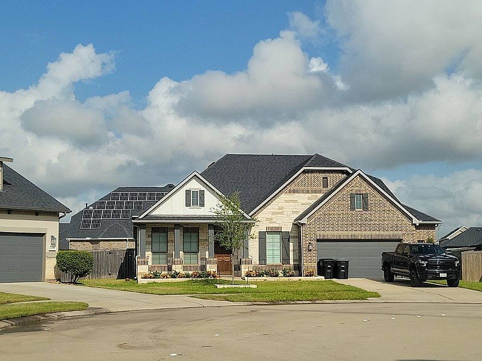 1st image of 28510 Enclave Park Cir