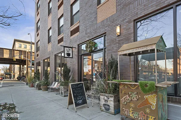 Rented by Citi Habitats | media 37