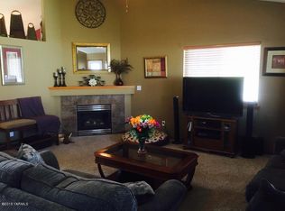 100 Cherry Ln, Naches, WA 98937