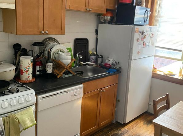 99 Hancock St APT 3
