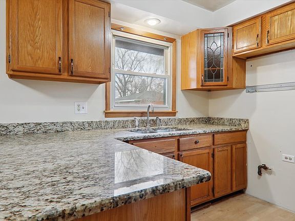 5th image of 6541 Terrace Dr