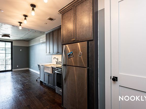4th image of 52 N 3rd St #412