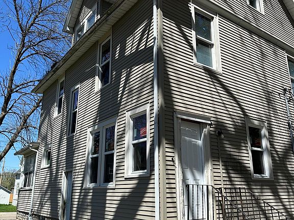 4th image of 319 Court St