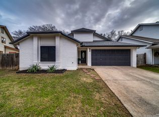15223 Sunset Grv, San Antonio, TX 78247