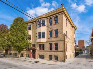 104 Hamilton Ave, Columbus, OH 43203