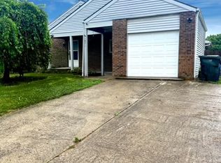 1871 Willow Run Rd, Grove City, OH 43123