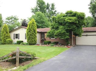 157 W Old Powell Rd, Powell, OH 43065