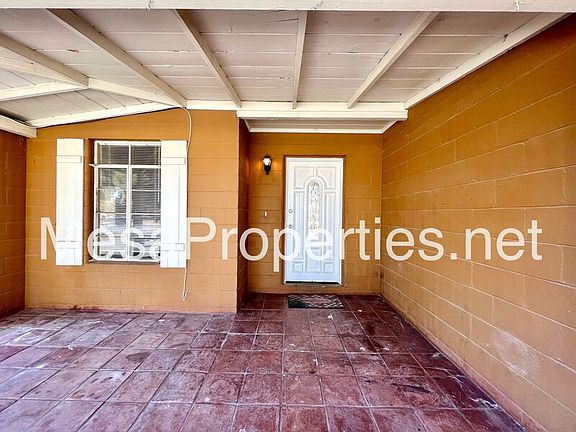 4th image of 21281 Pine Ridge Ave