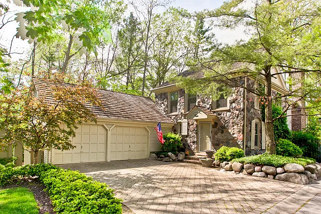 4 Court Of Bucks County photo 1