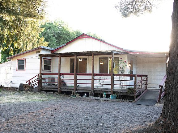 2nd image of 239 East Ave