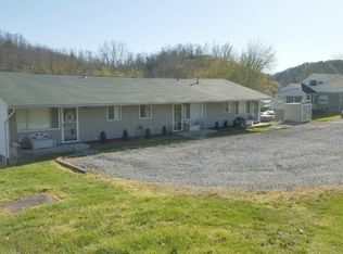2859 Dupont Rd, Parkersburg, WV 26101