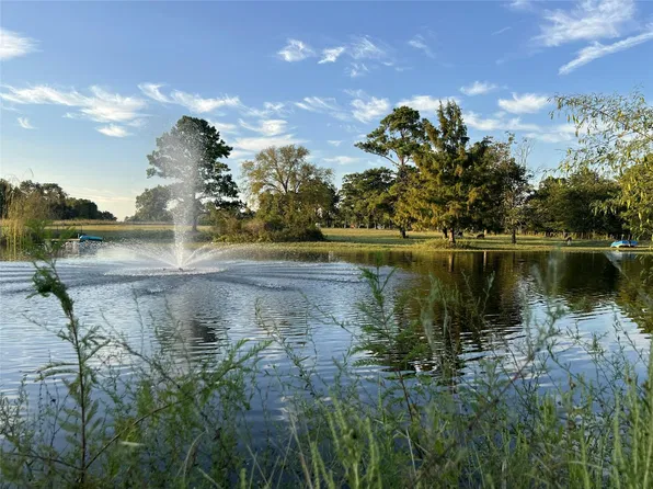 10176 Pooles Rd, Montgomery, TX 77356