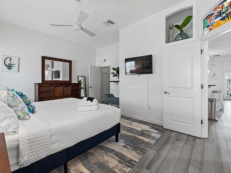 Bedroom
