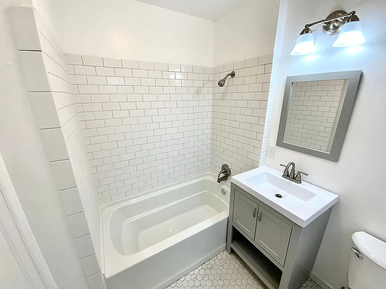 3925 SE Boise St — Photo 10