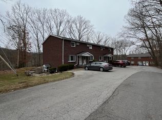 1195 Lynn St #3, Aliquippa, PA 15001