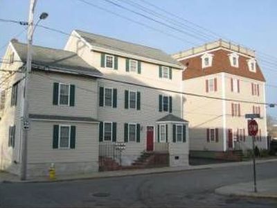 617 Thames St, Newport, RI, 02840