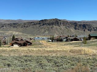 41 E Ridgeway Ave, Hot Sulphur Springs, CO 80451