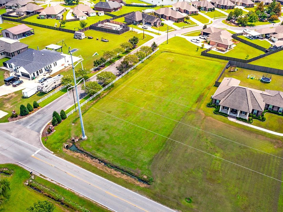 2nd image of Abby Rd Lot 15