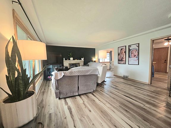 3rd image of 600 73rd St E #1